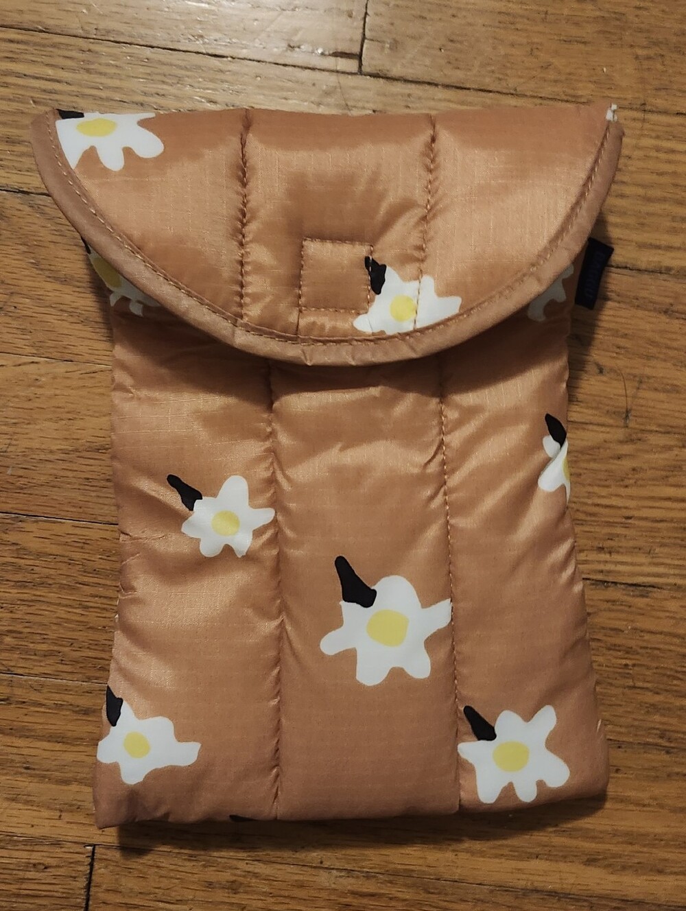 Baggu Puffy Tablet Case